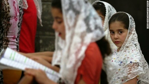The 6 Annoying Dating Habits of Middle Eastern Women